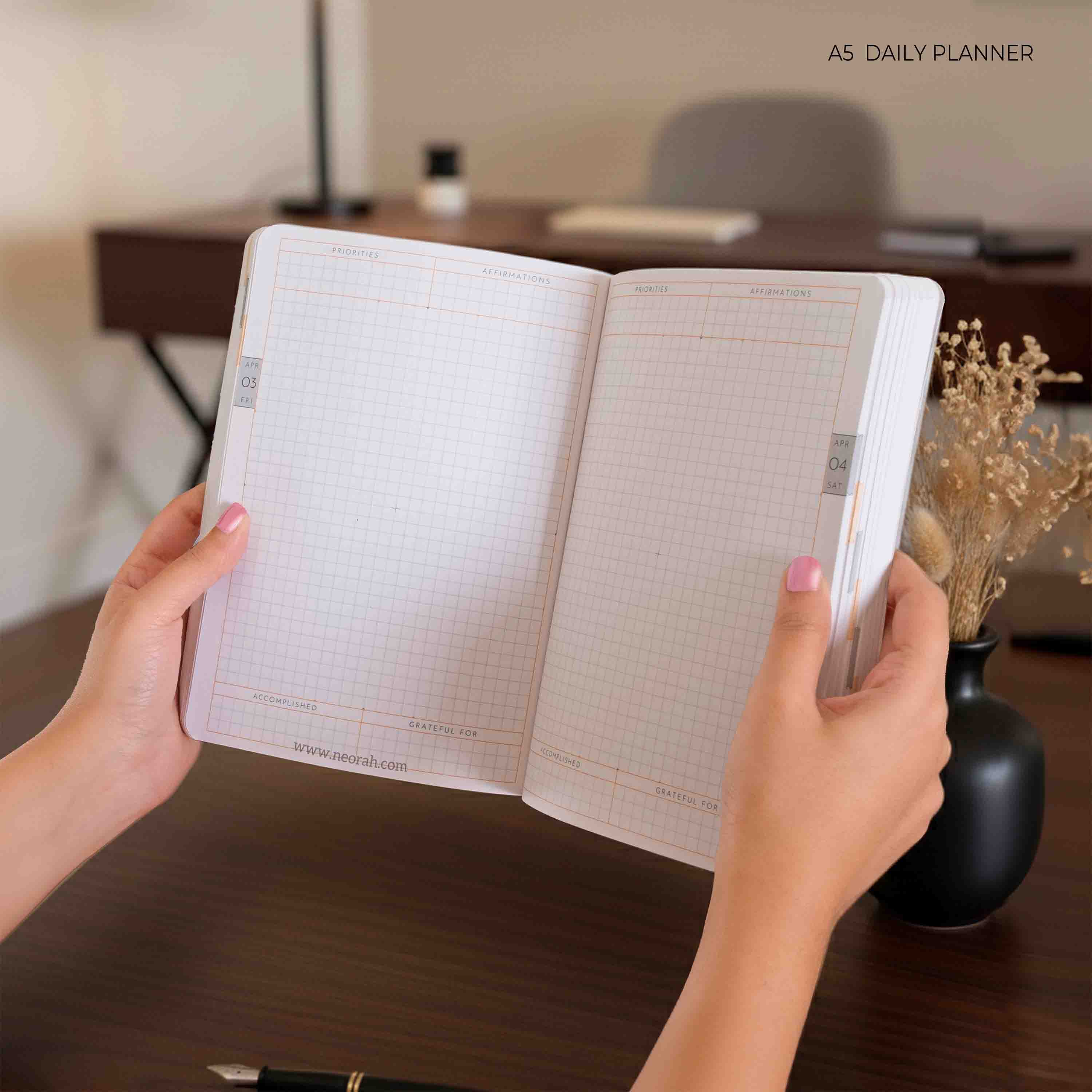 A5 - 2026 - DAILY PLANNER - 512 PAGES - SOFT COVER - Image 11