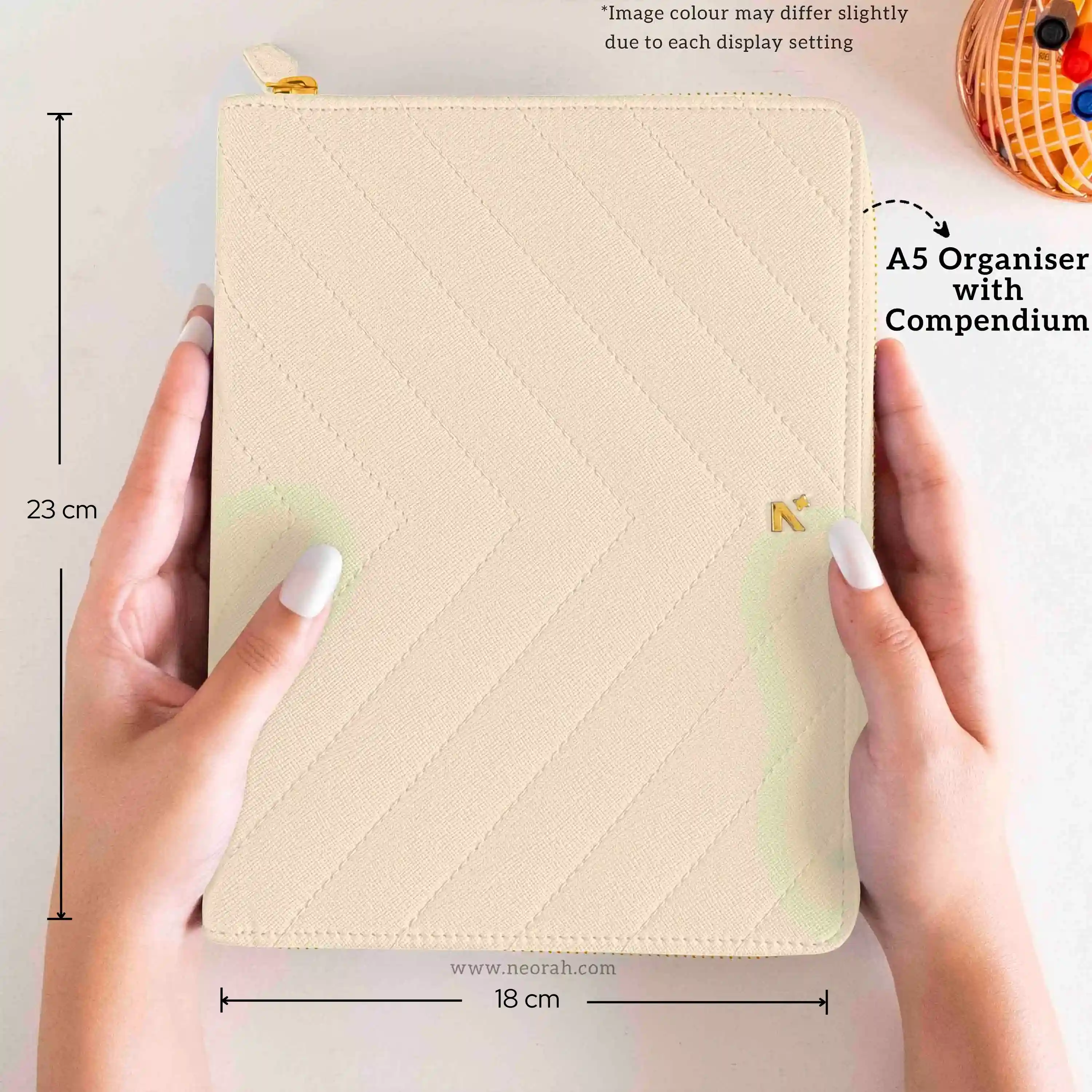 A5 - REFILLABLE QUILTED ORGANISER SLEEVE - ZIP - Image 80