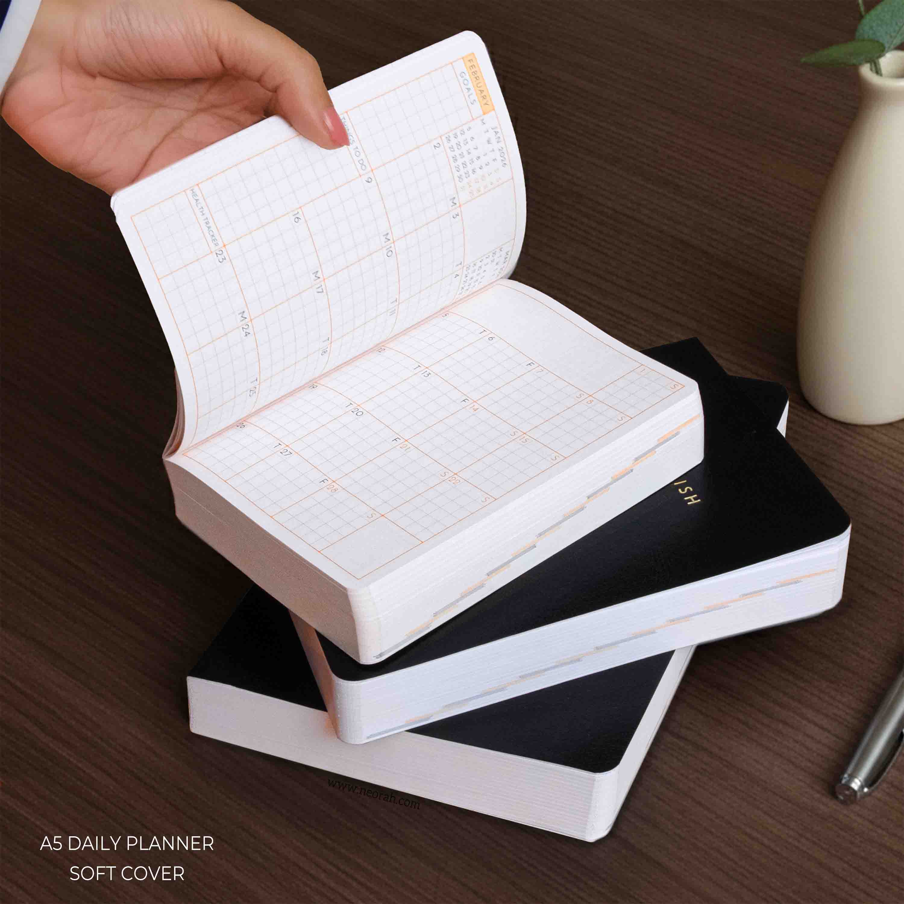 A5 - UNDATED - DAILY PLANNER - SOFT COVER - Image 8