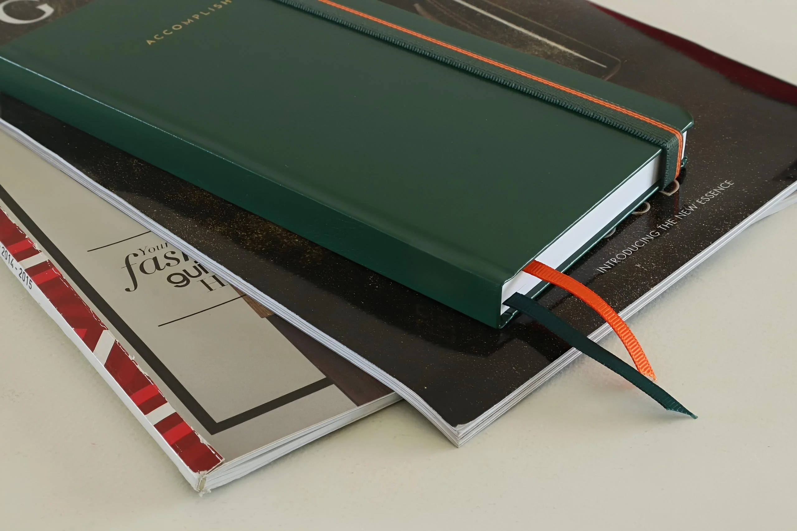 PETITE - UNDATED - WEEKLY PLANNER - HARD COVER - Image 166