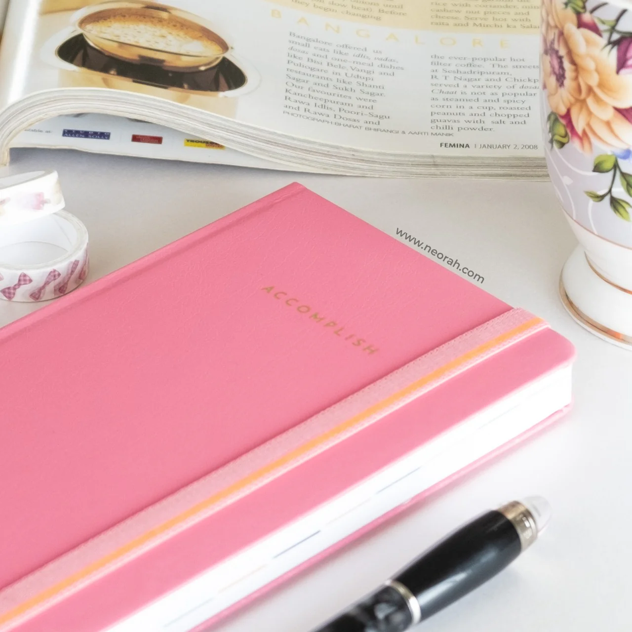 PETITE - UNDATED - WEEKLY PLANNER - HARD COVER - Image 57