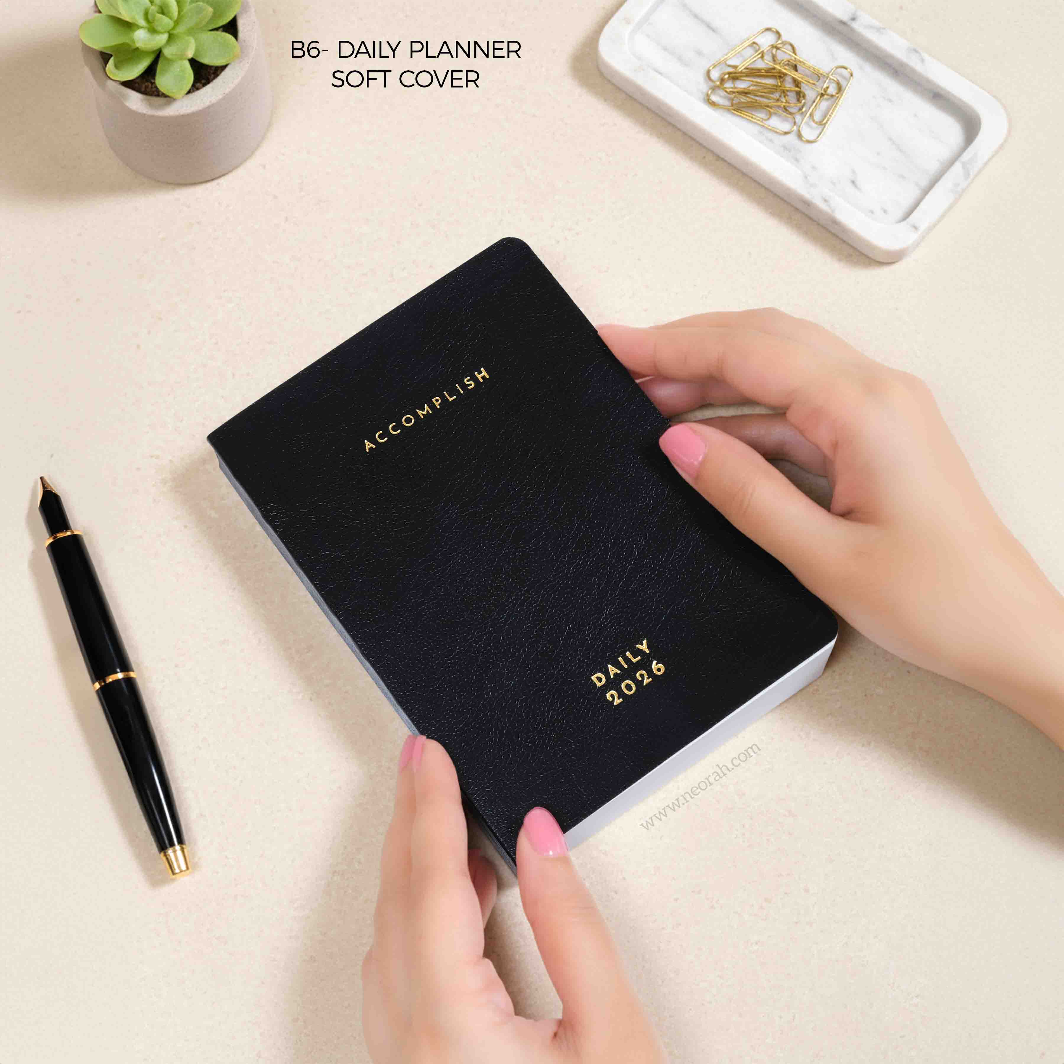 B6 - 2026 - DAILY PLANNER  - 512 PAGES - SOFT COVER - Image 17