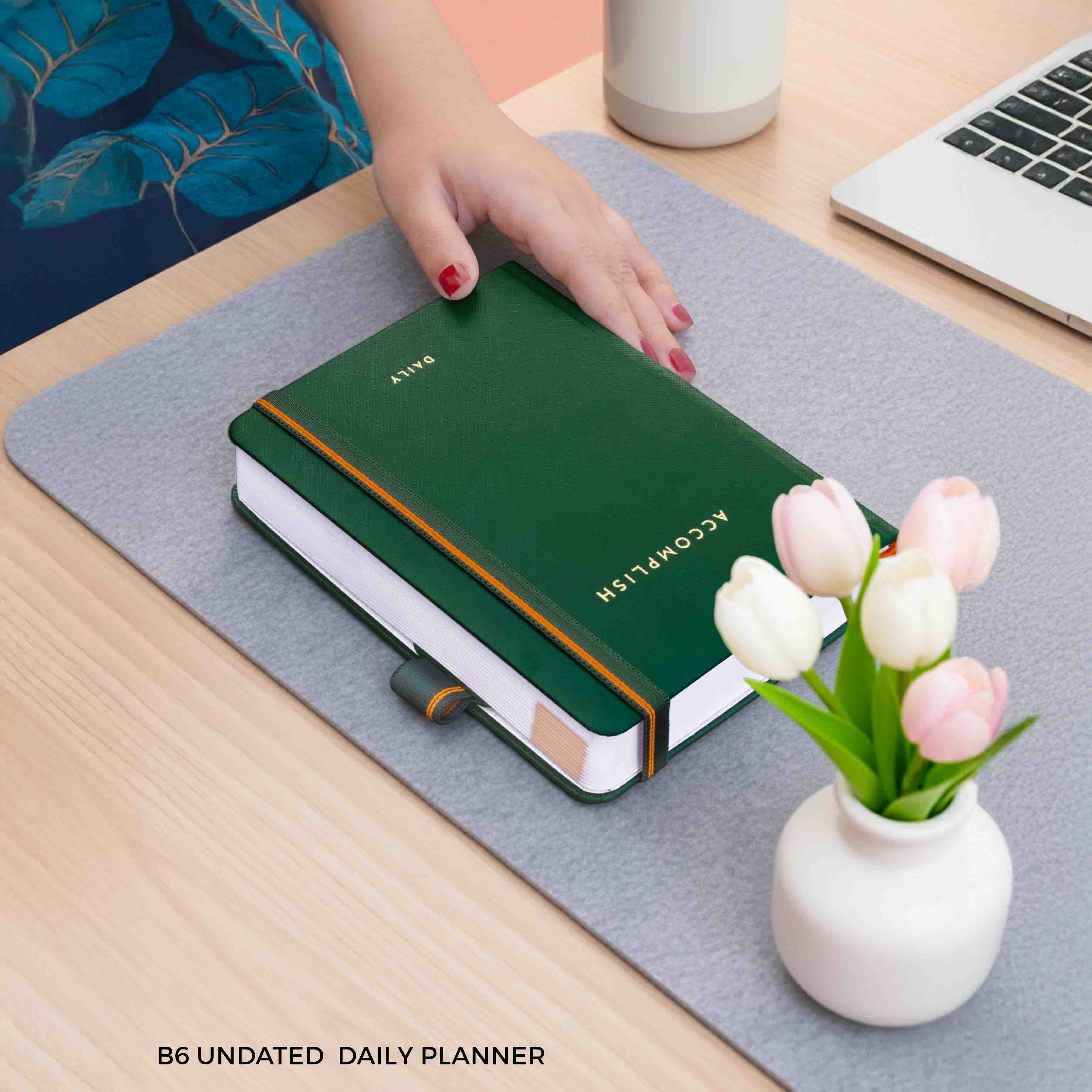 B6 - UNDATED - DAILY PLANNER - HARD COVER - Image 39