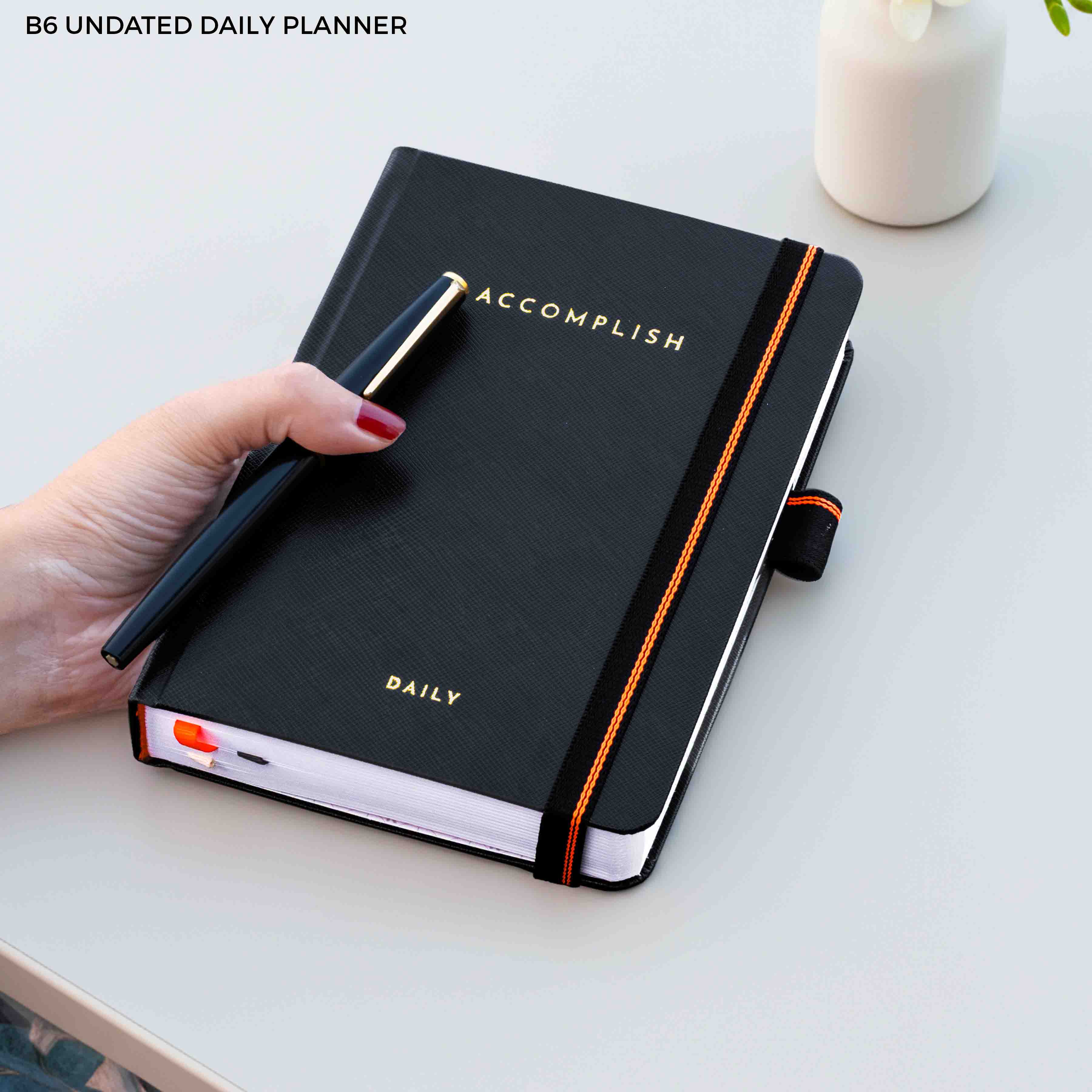B6 - UNDATED - DAILY PLANNER - HARD COVER - Image 44