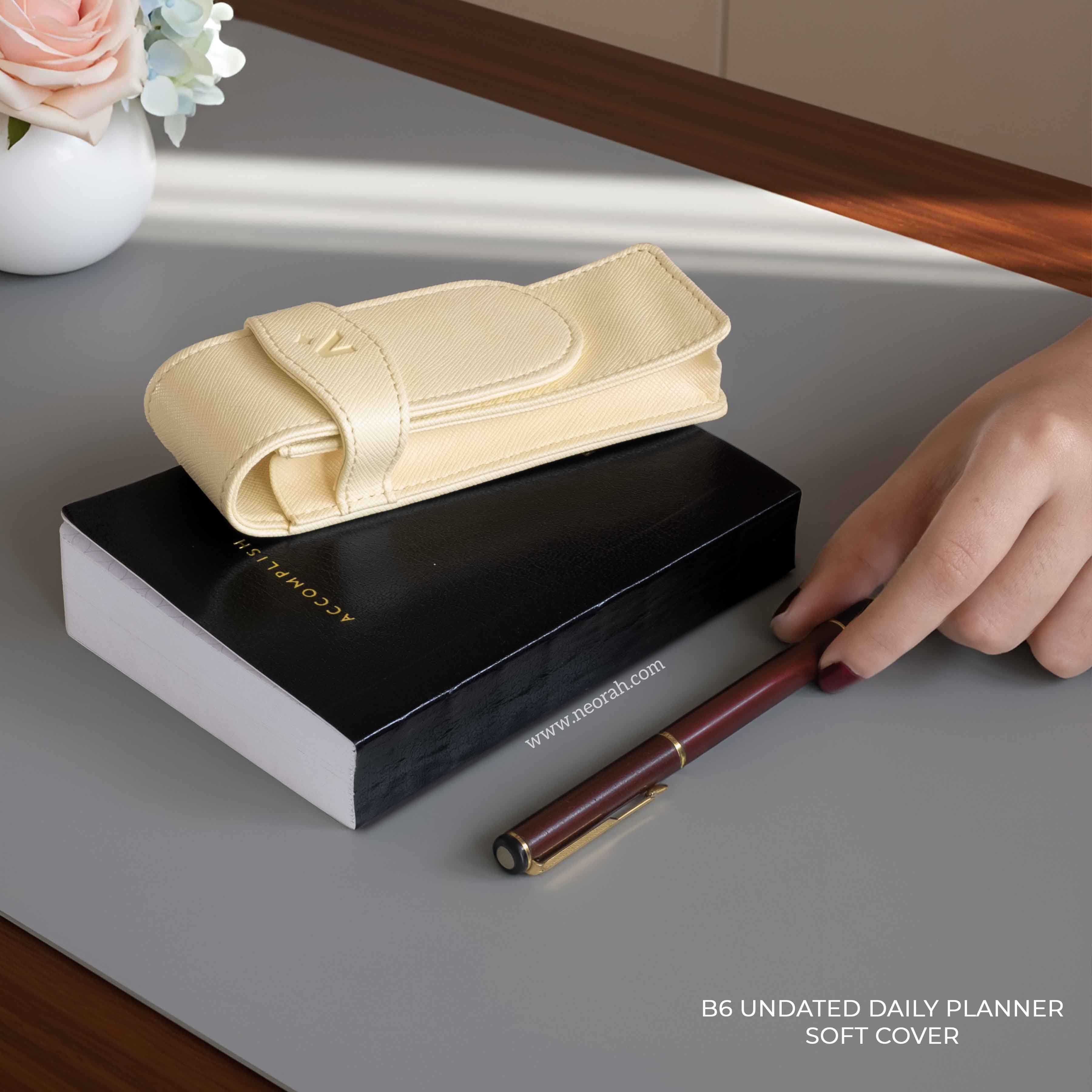 B6 - UNDATED - DAILY PLANNER - SOFT COVER - Image 3
