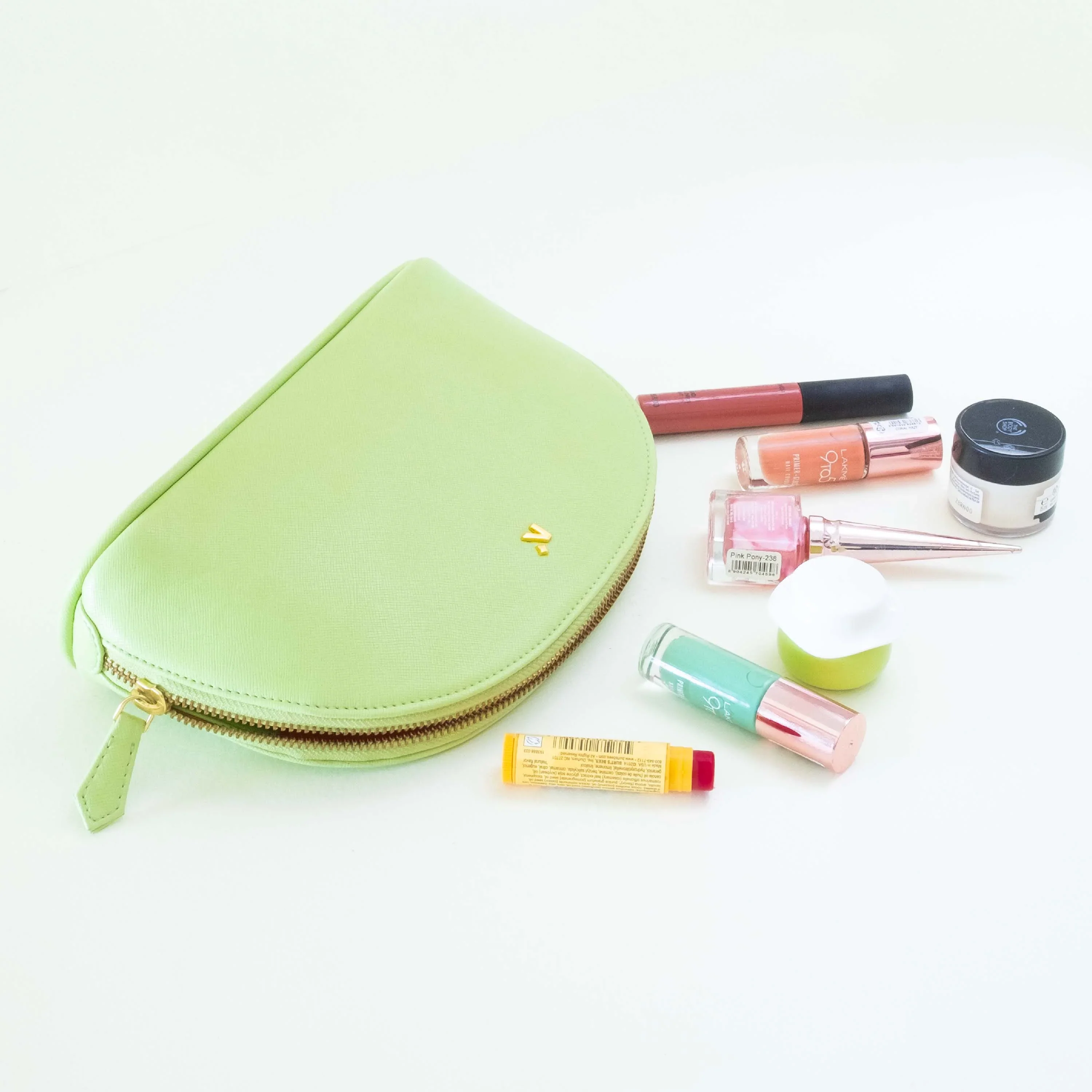 TRAVEL POUCH - Image 9