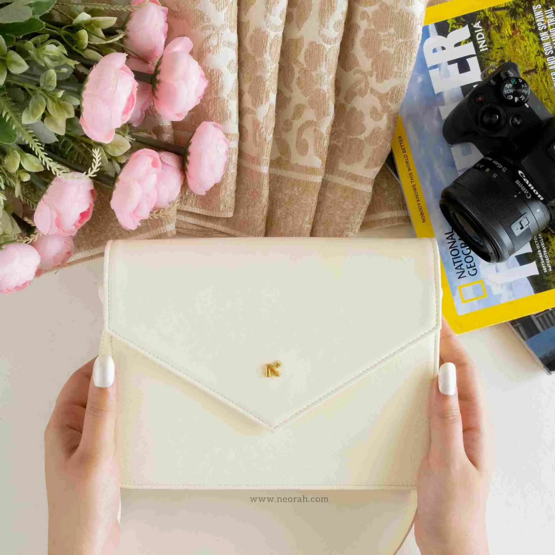 EMMA | CROSSBODY SLING BAG | ENVELOPE - Image 21
