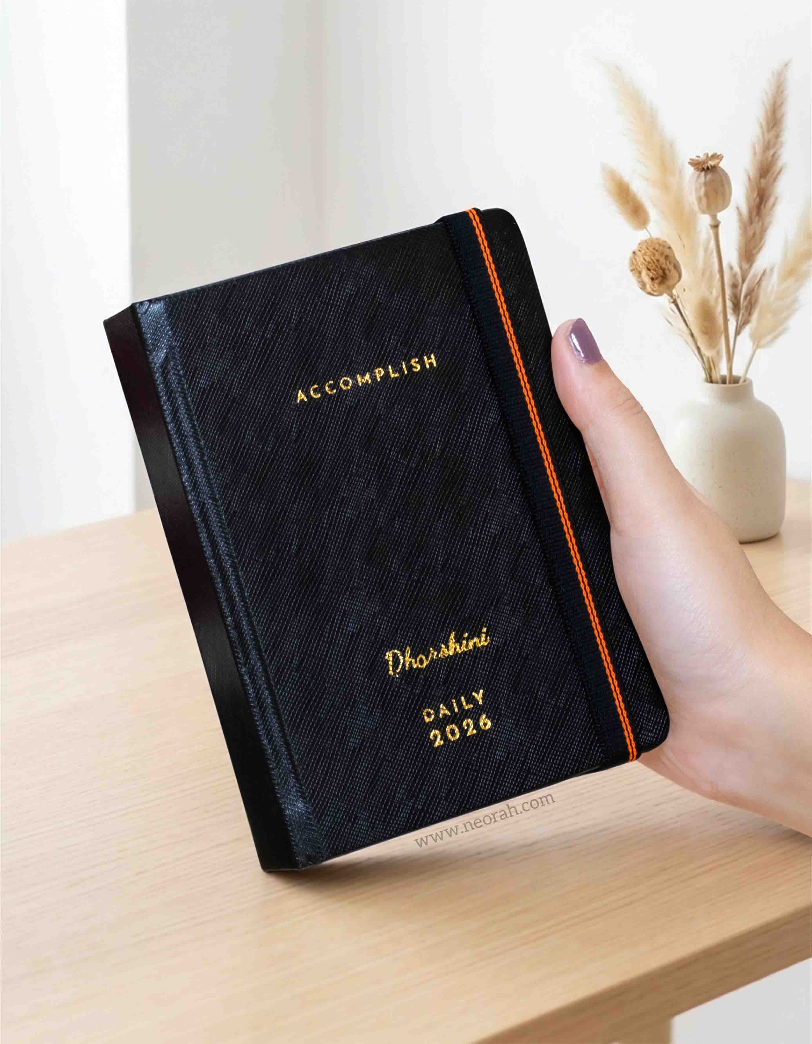 PERSONALISE YOUR PRODUCT (TEXT)- GOLD - Image 8