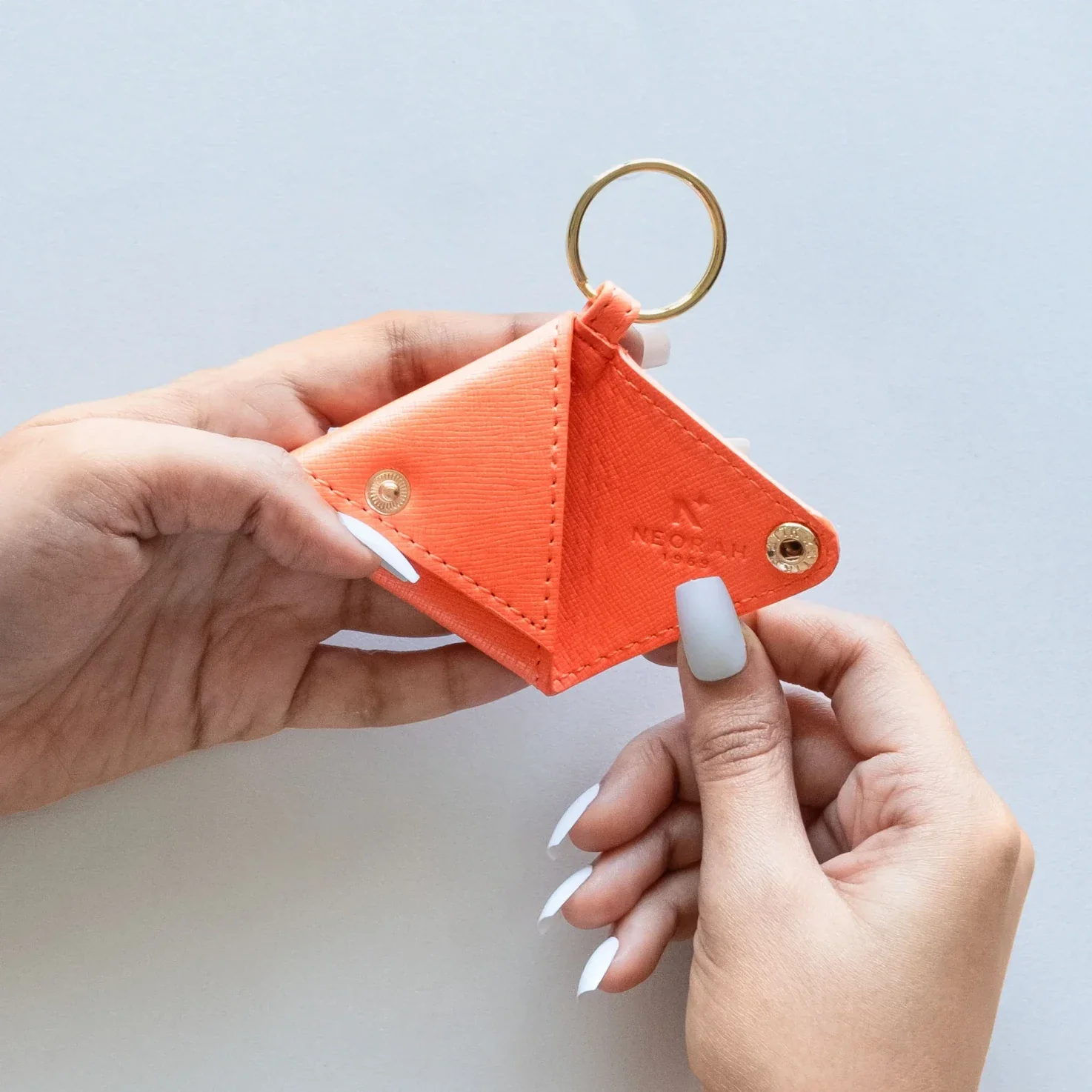 KEY CHAIN - TRIANGLE - Image 32