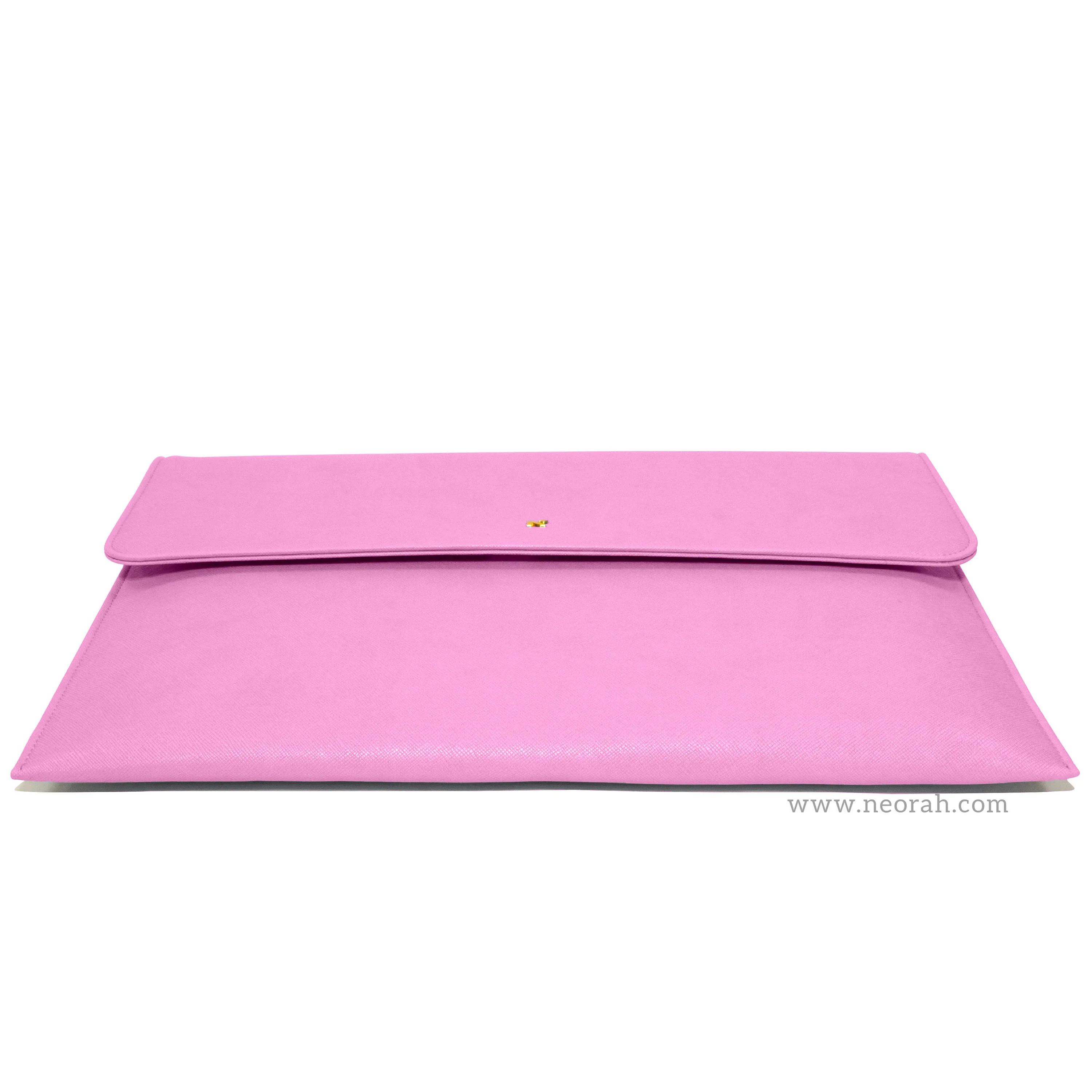 LAPTOP SLEEVE WITH FLAP + MAGNETIC CLOSURE - Image 65