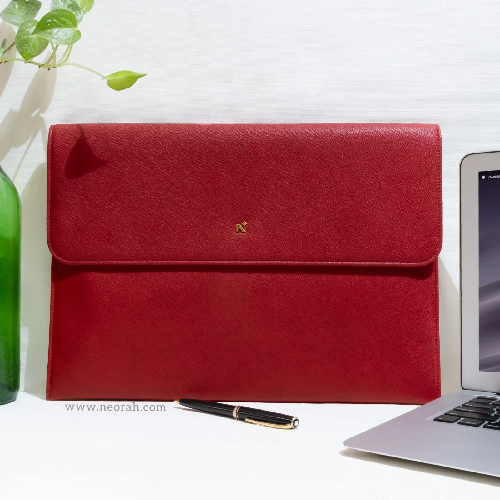 LAPTOP SLEEVE WITH FLAP + MAGNETIC CLOSURE - Image 82