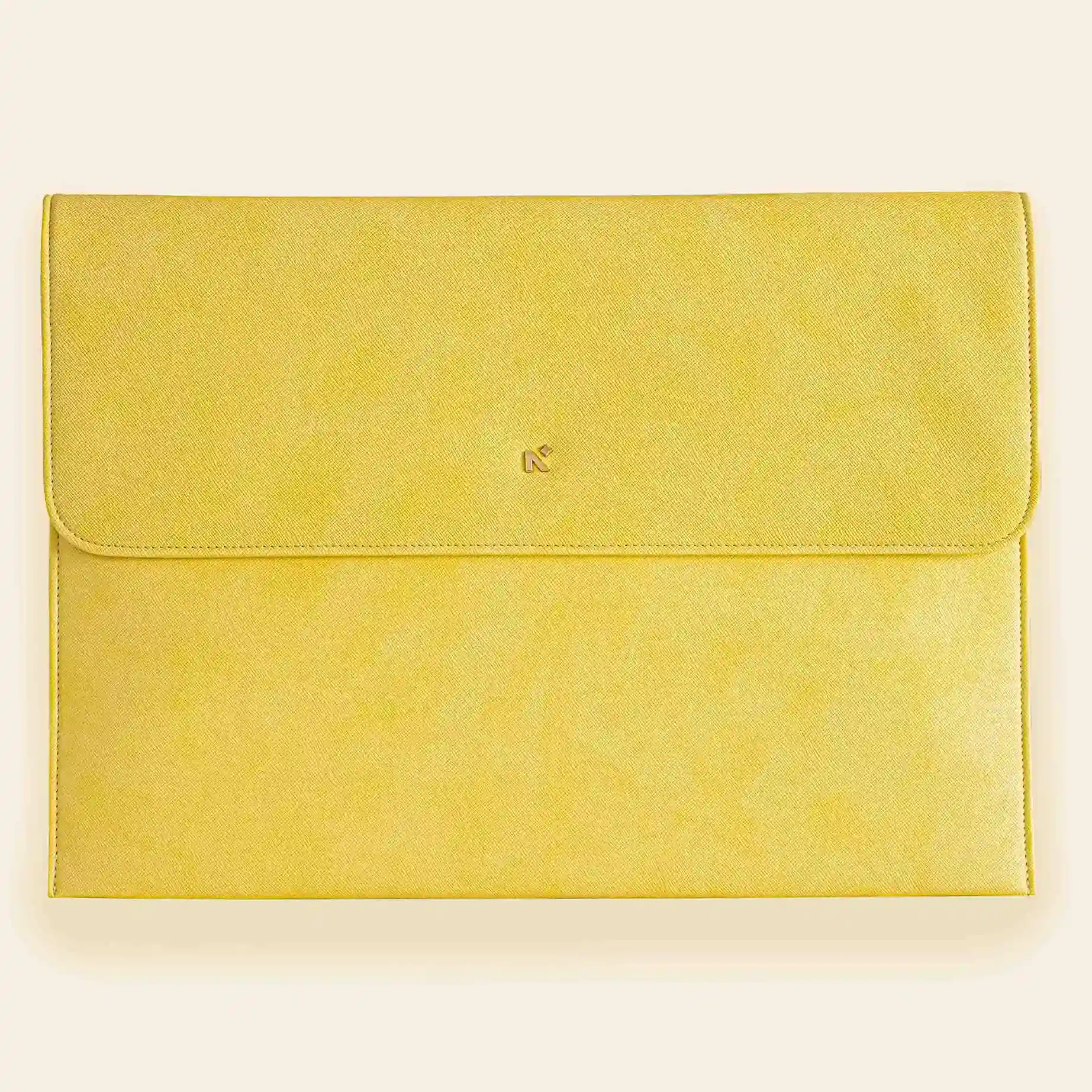 LAPTOP SLEEVE WITH FLAP + MAGNETIC CLOSURE - Image 97