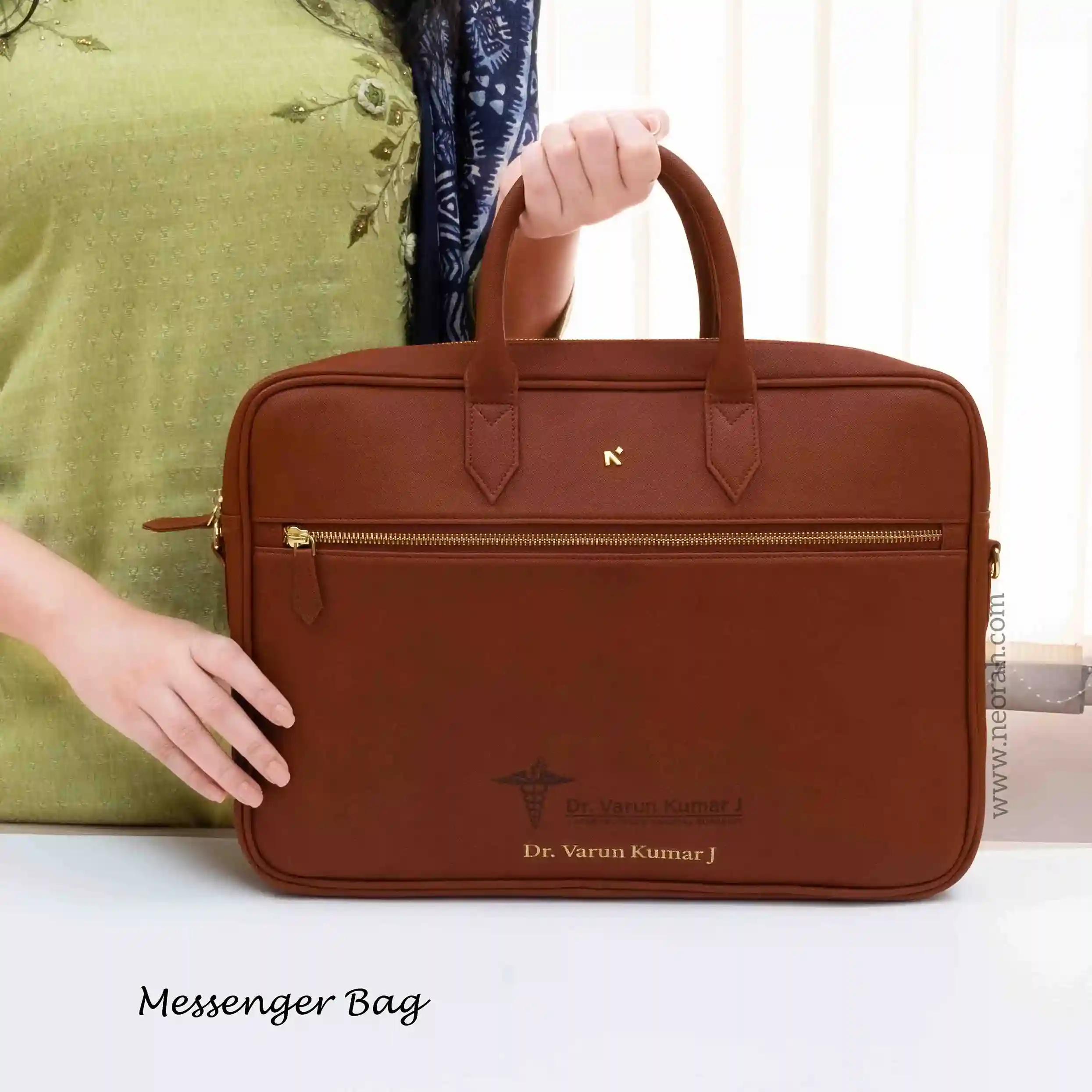 MESSENGER BAG - Image 23