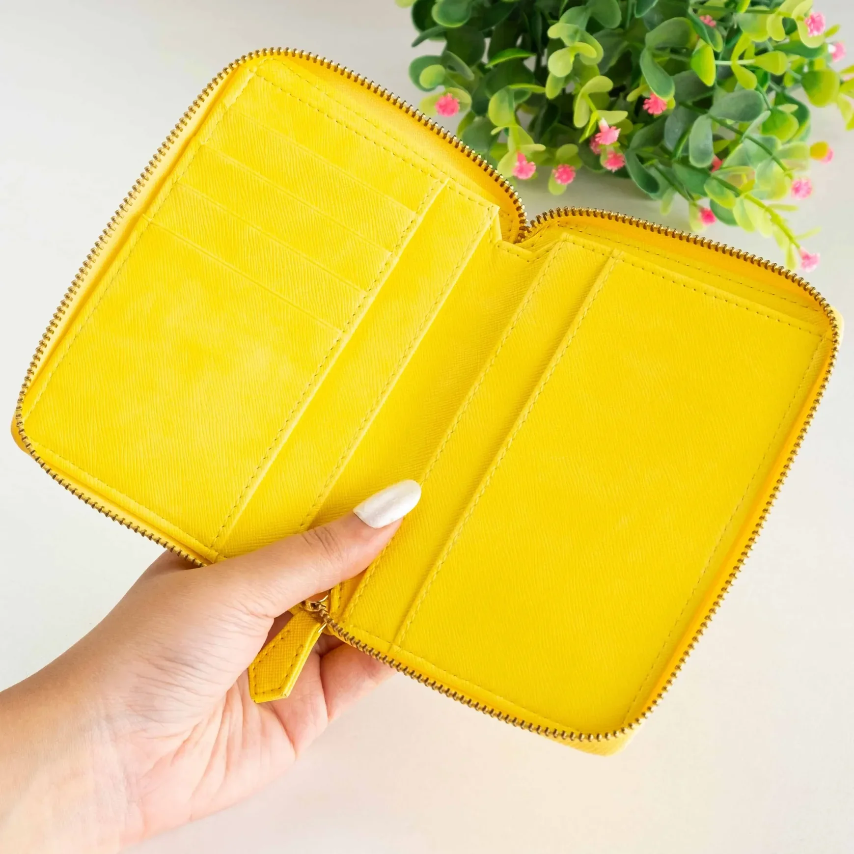 B7 - ORGANISER / PASSPORT COVER - ZIP - Image 74