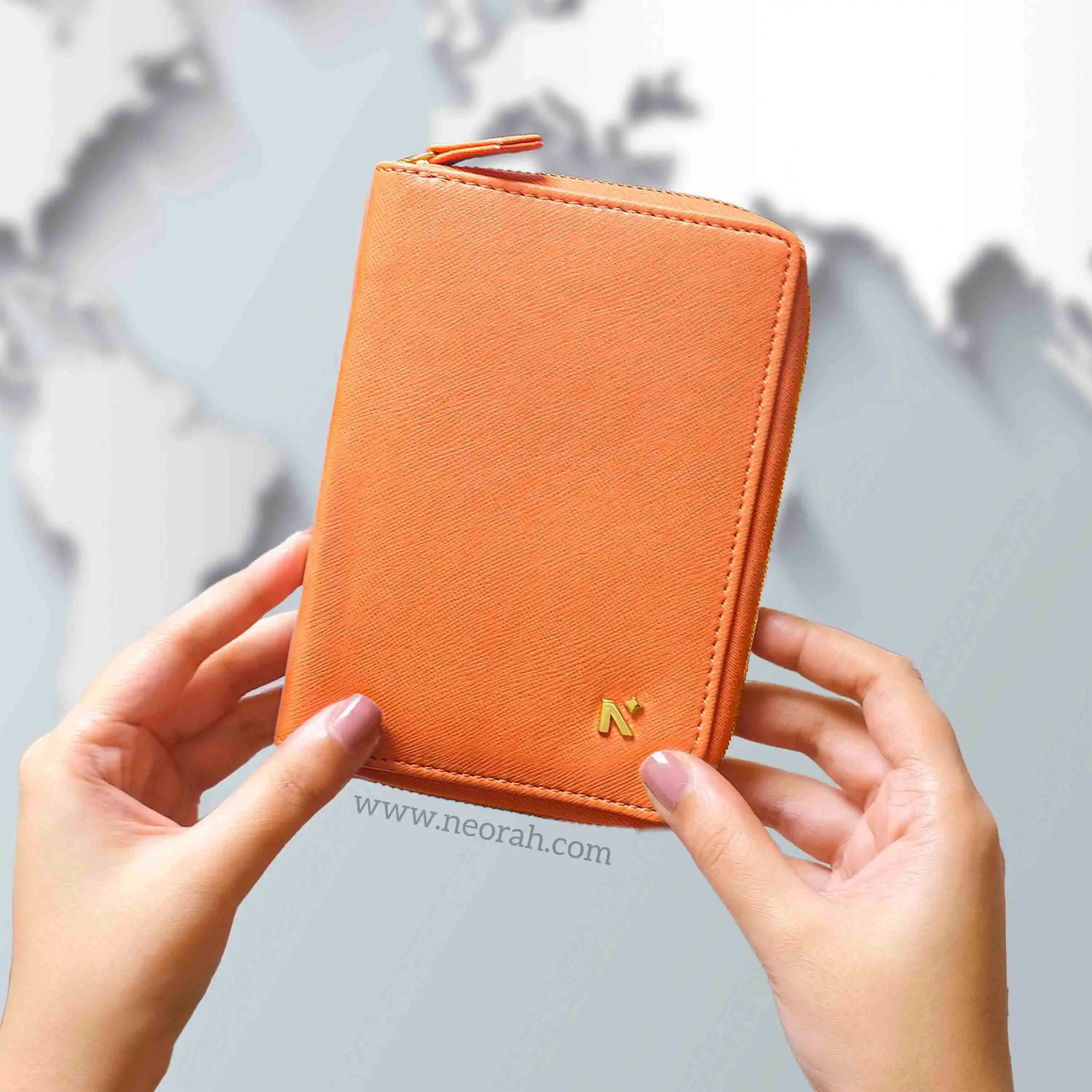 B7 - ORGANISER / PASSPORT COVER - ZIP - Image 92