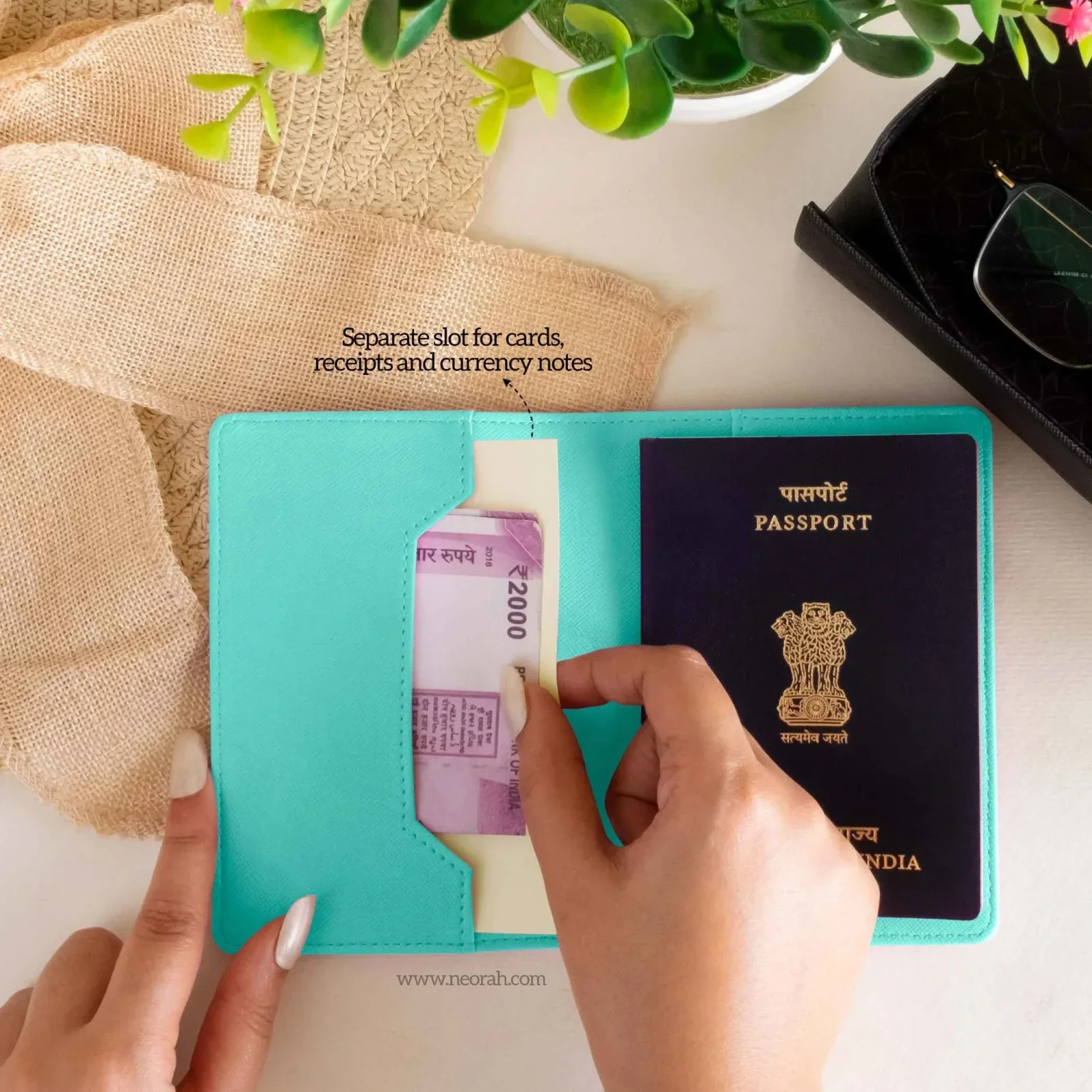 B7 - ORGANISER / PASSPORT COVER - Image 63