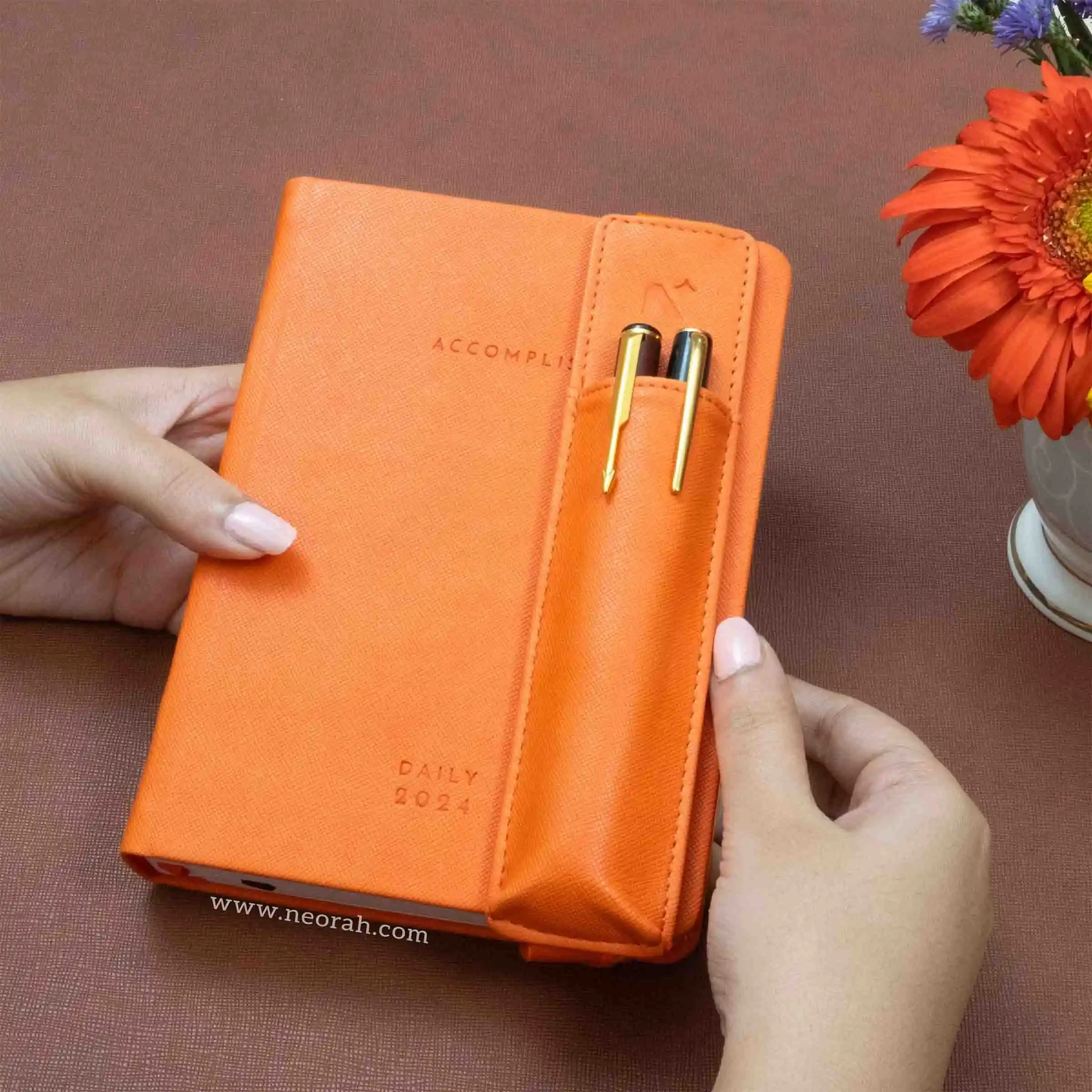 PEN HOLDER - Image 102