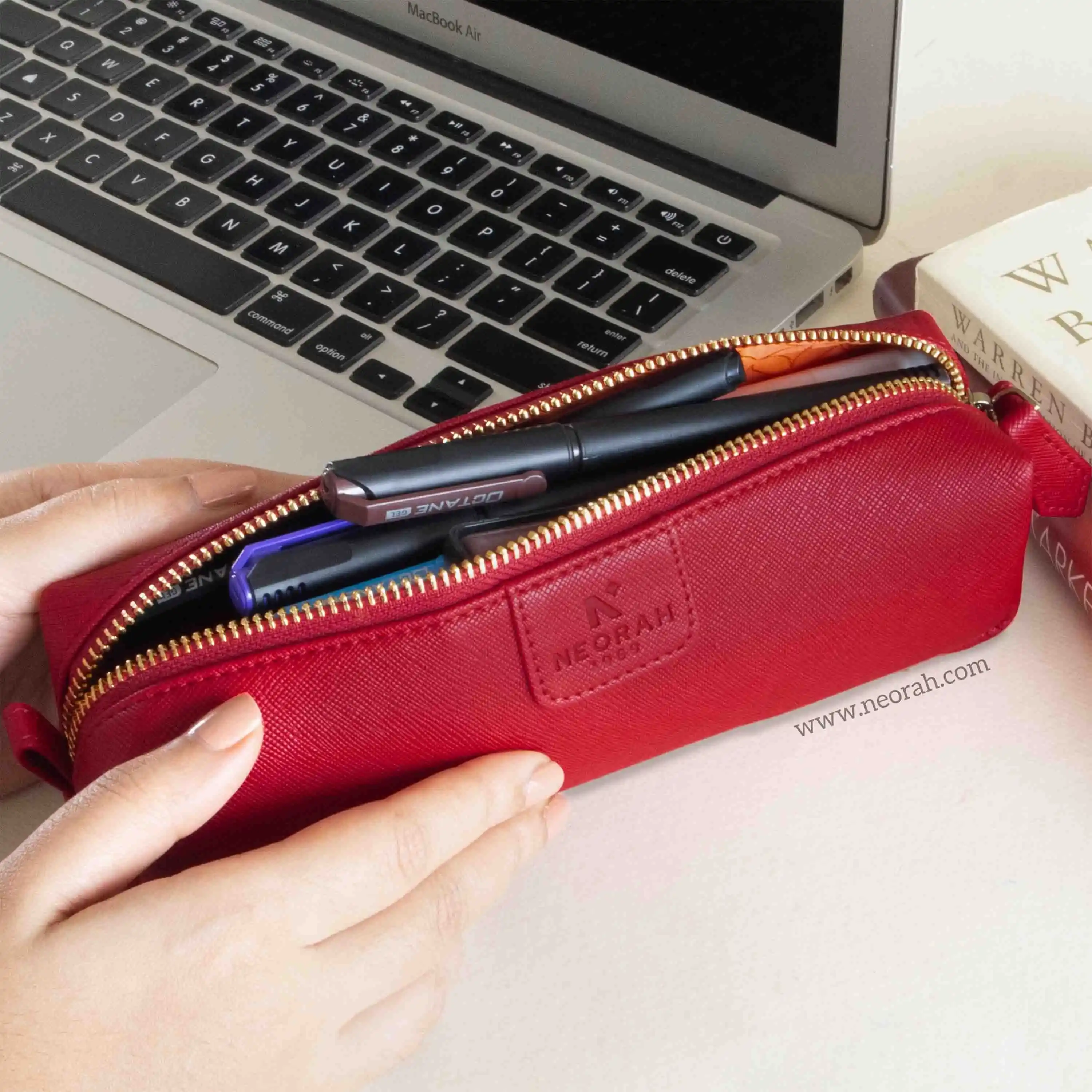 PEN POUCH - SQUARE - Image 26