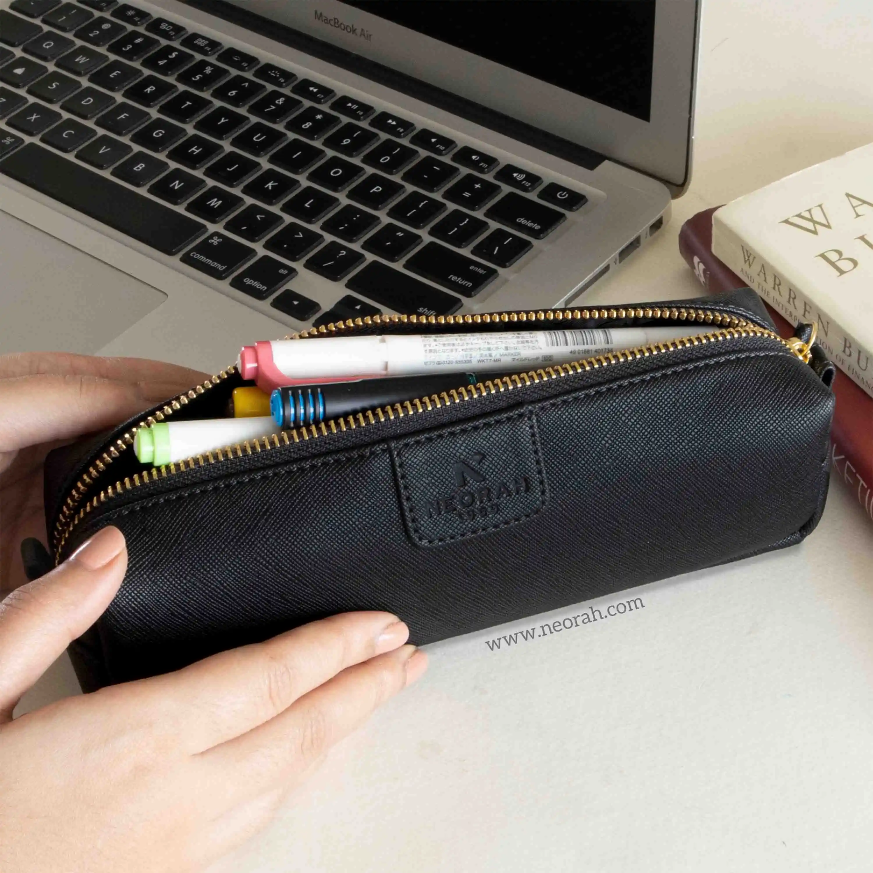 PEN POUCH - SQUARE - Image 37