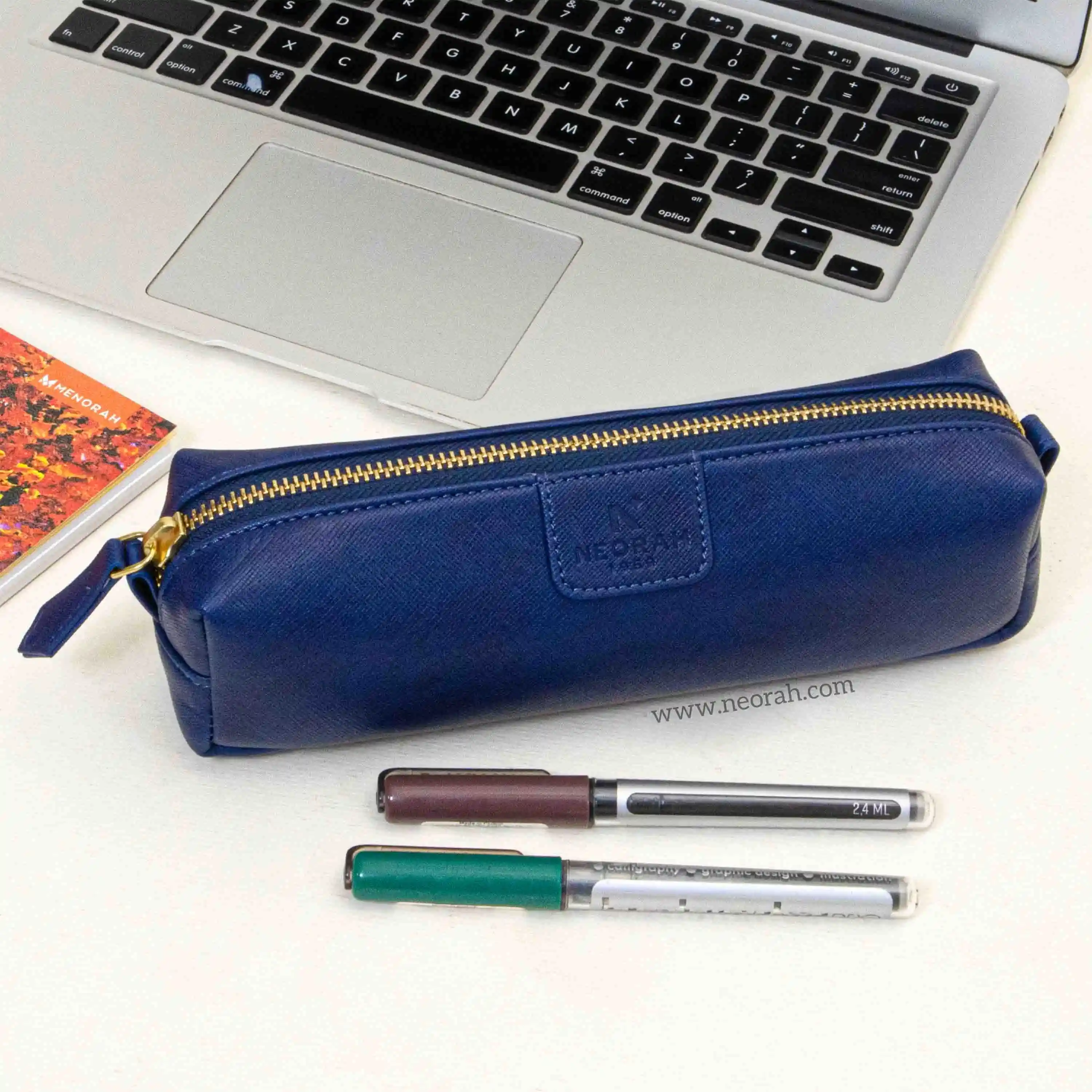 PEN POUCH - SQUARE - Image 54