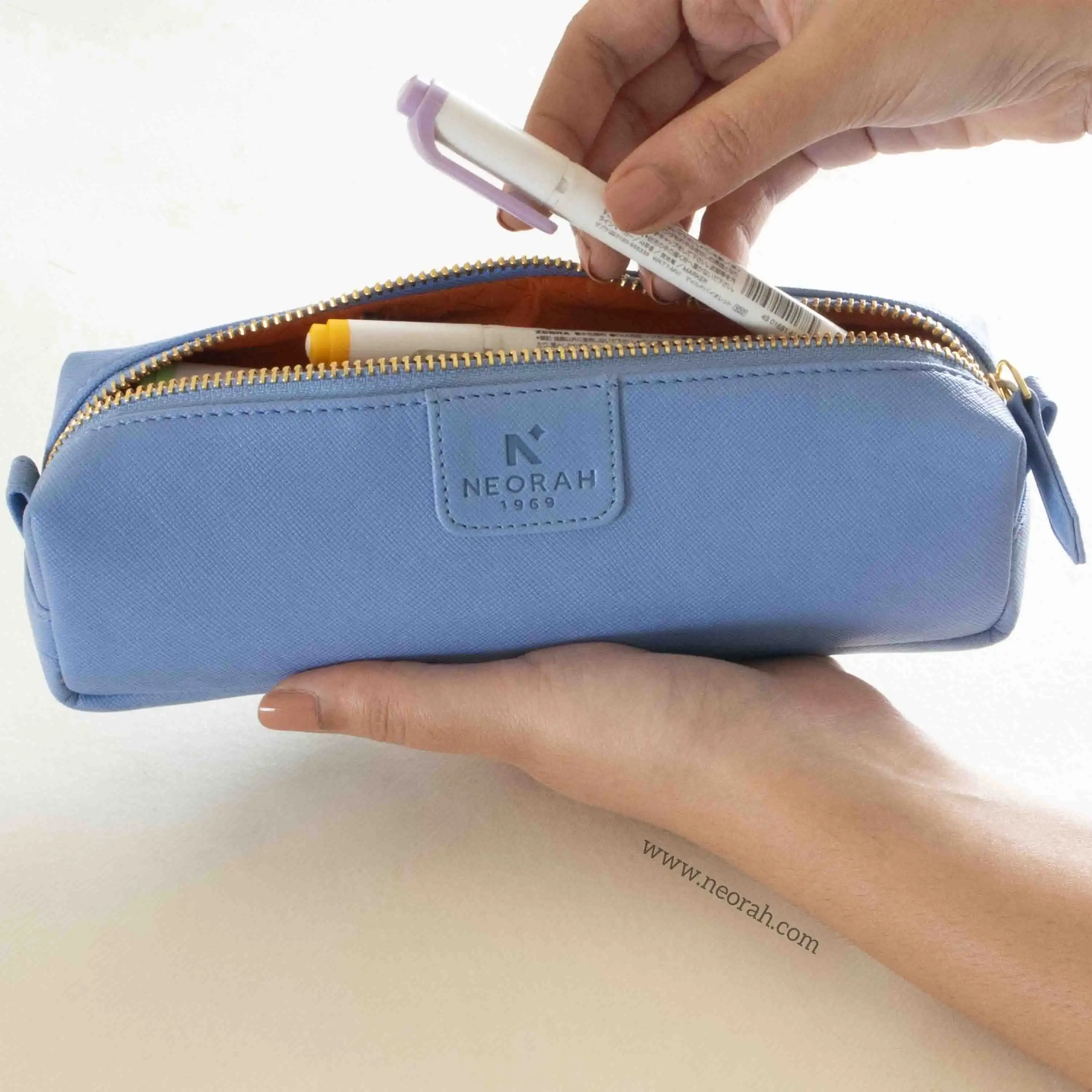 PEN POUCH - SQUARE - Image 57