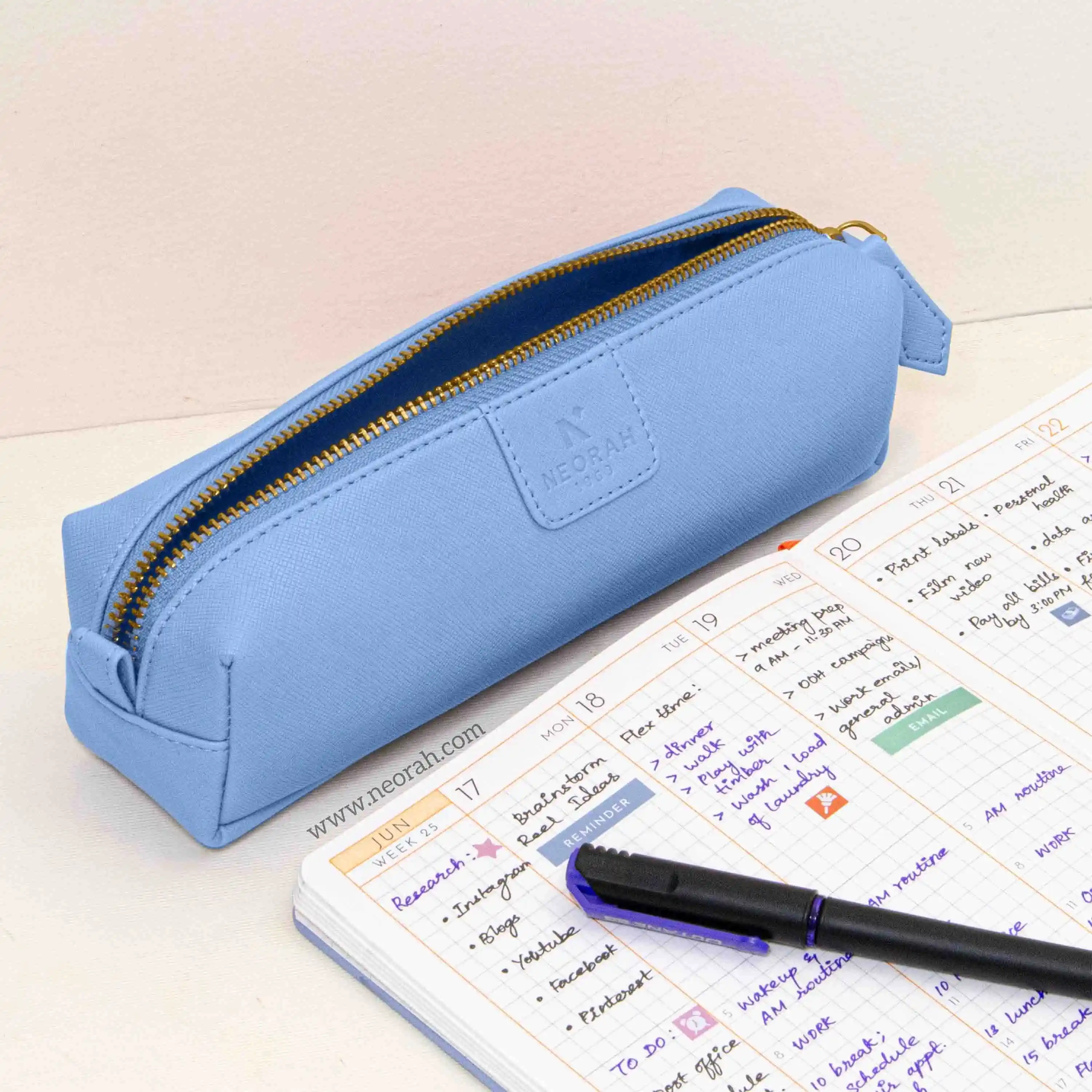 PEN POUCH - SQUARE - Image 61