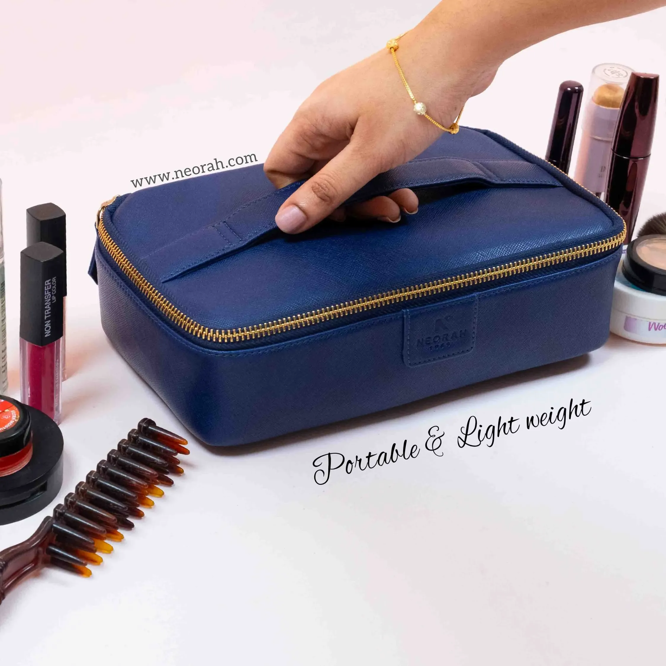 TRAVEL ORGANISER POUCH - Image 13