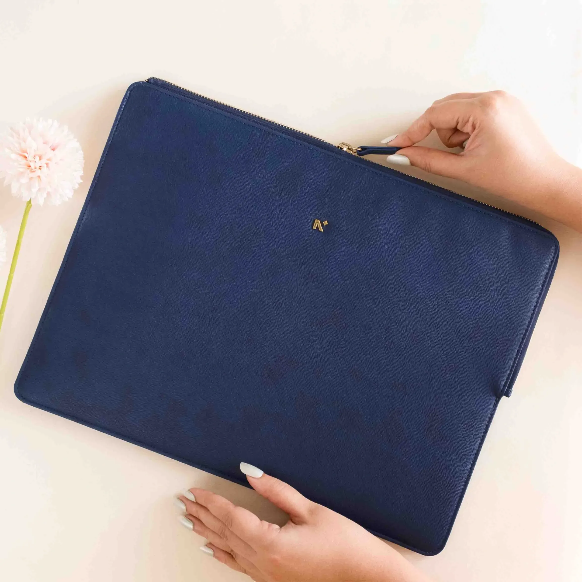 LAPTOP SLEEVE - ZIPPER CLOSURE - Image 13