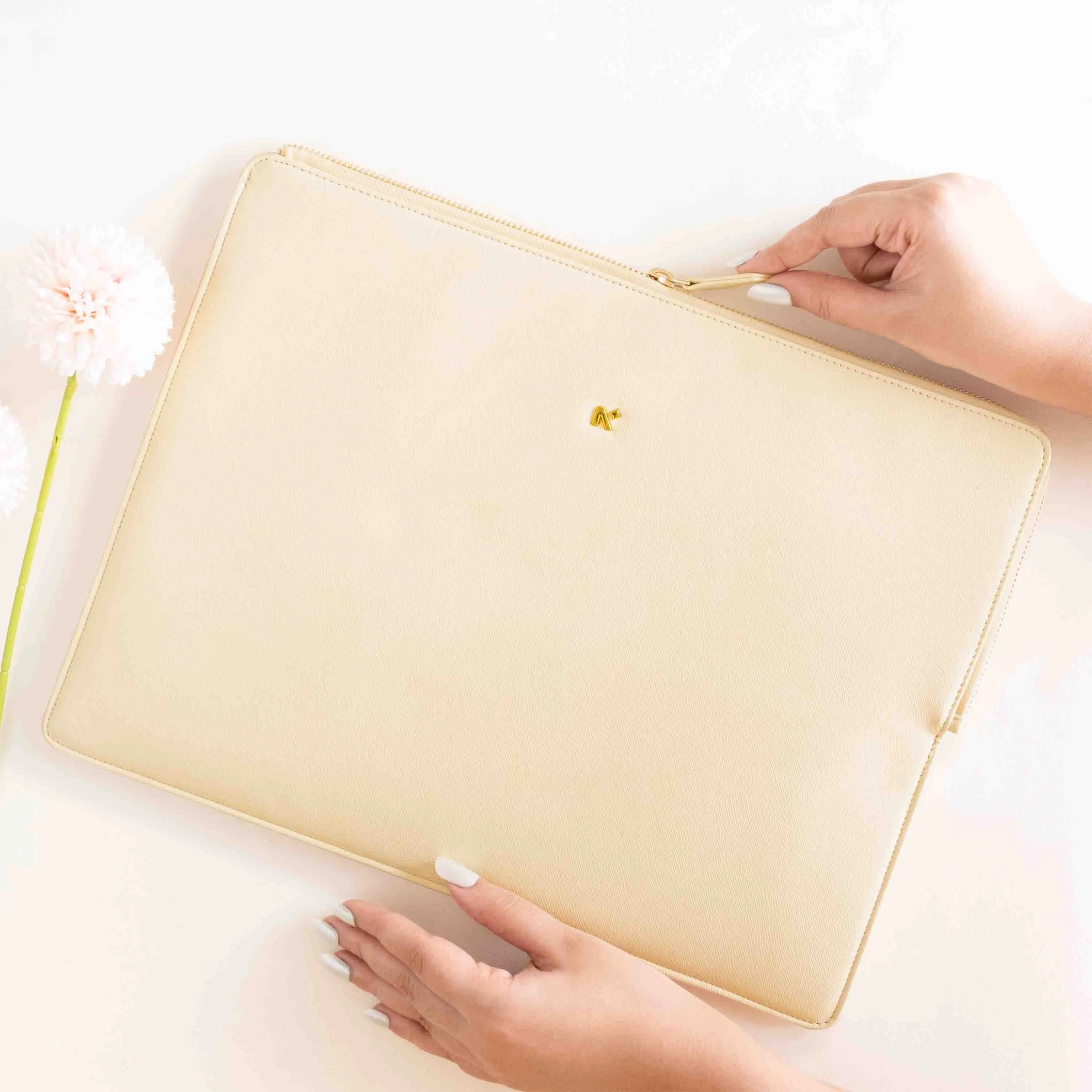 LAPTOP SLEEVE - ZIPPER CLOSURE - Image 50